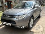 Mitsubishi Outlander 2013 года за 6 589 000 тг. в Талдыкорган – фото 2