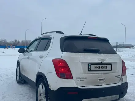 Chevrolet Tracker 2014 года за 5 200 000 тг. в Петропавловск – фото 5