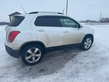 Chevrolet Tracker 2014 года за 5 200 000 тг. в Петропавловск – фото 7