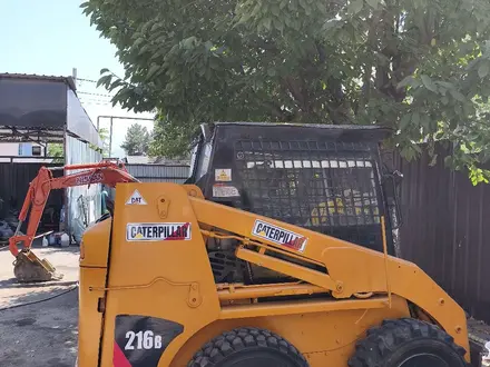 Caterpillar  СB216 2009 года за 8 950 000 тг. в Алматы
