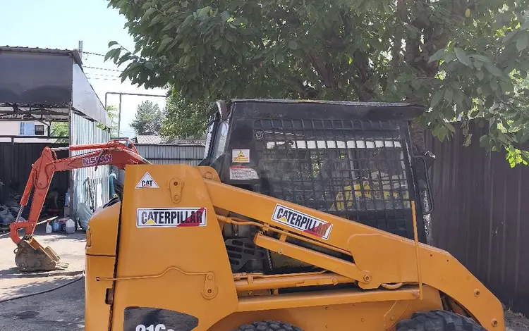 Caterpillar  СB216 2009 года за 8 950 000 тг. в Алматы