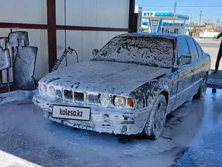 BMW 520 1991 года за 1 600 000 тг. в Атырау – фото 3