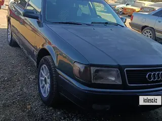 Audi 100