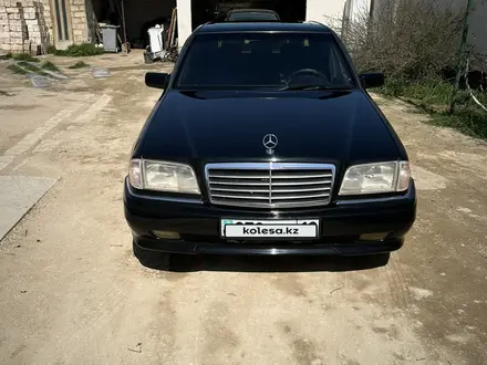 Mercedes-Benz C 180 1994 года за 2 700 000 тг. в Актау – фото 6