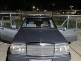 Mercedes-Benz E 230 1991 года за 1 800 000 тг. в Алматы