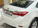 Toyota Corolla 2017 года за 8 400 000 тг. в Актобе – фото 4