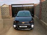 Chevrolet Spark 2017 года за 4 000 000 тг. в Шымкент