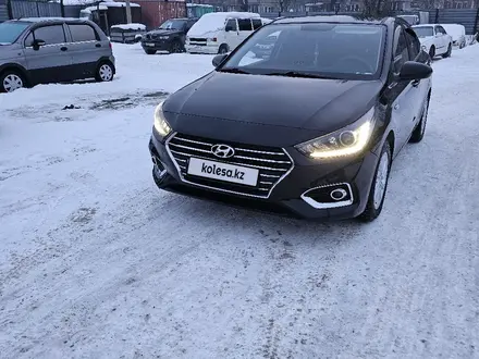 Hyundai Accent 2018 года за 7 300 000 тг. в Петропавловск