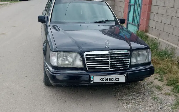 Mercedes-Benz E 220 1994 годаүшін1 950 000 тг. в Тараз