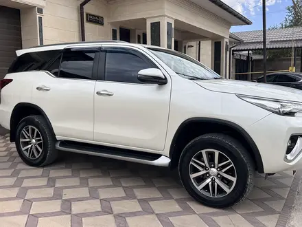 Toyota Fortuner 2018 года за 15 100 000 тг. в Шымкент – фото 5