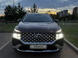 Hyundai Santa Fe 2022 годаfor16 500 000 тг. в Астана – фото 2