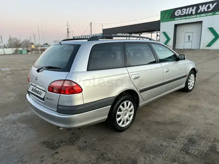 Toyota Avensis 1998 года за 4 400 000 тг. в Актобе – фото 3