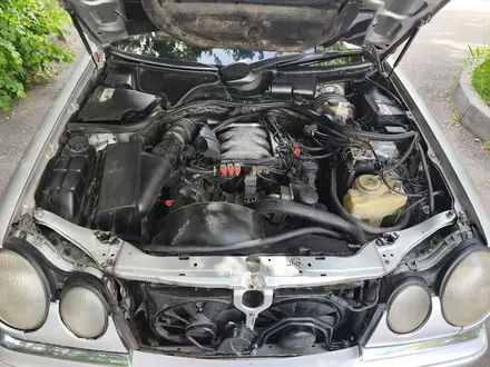 Mercedes-Benz E 280 1998 года за 1 850 000 тг. в Алматы – фото 17
