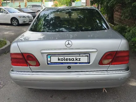 Mercedes-Benz E 280 1998 года за 1 850 000 тг. в Алматы – фото 6