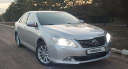 Toyota Camry 2013 года за 9 000 000 тг. в Алматы – фото 2