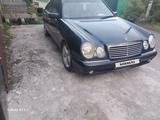 Mercedes-Benz E 230 1995 года за 3 200 000 тг. в Петропавловск – фото 4