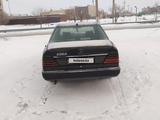 Mercedes-Benz E 230 1990 года за 500 000 тг. в Шахтинск – фото 4