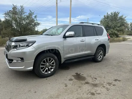 Toyota Land Cruiser Prado 2022 года за 36 000 000 тг. в Актобе – фото 5