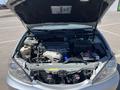 Toyota Camry 2005 года за 5 340 000 тг. в Астана – фото 11