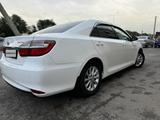 Toyota Camry 2015 годаfor10 000 000 тг. в Астана – фото 2