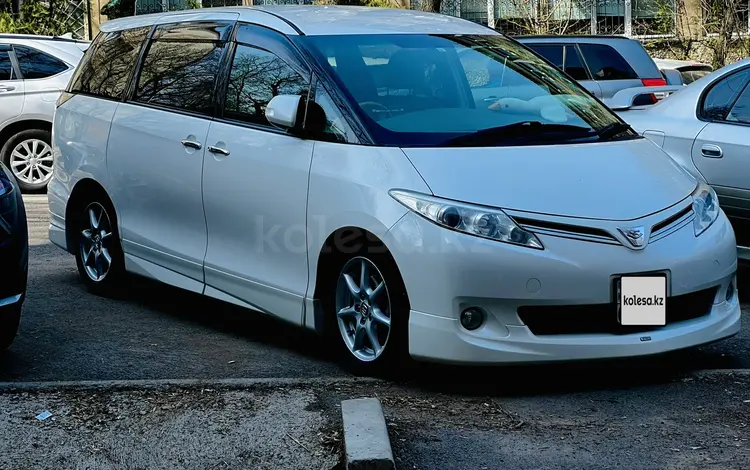 Toyota Estima 2010 года за 10 000 000 тг. в Астана