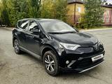Toyota RAV4 2016 года за 10 700 000 тг. в Семей