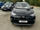 Toyota RAV4 2016 года за 10 700 000 тг. в Семей – фото 3