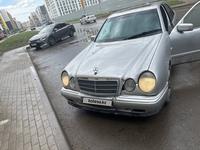 Mercedes-Benz E 230 1997 года за 2 100 099 тг. в Астана