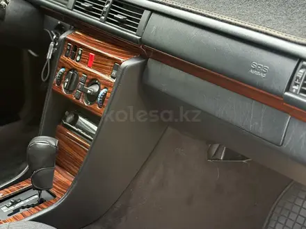 Mercedes-Benz E 230 1992 года за 2 700 000 тг. в Алматы – фото 10