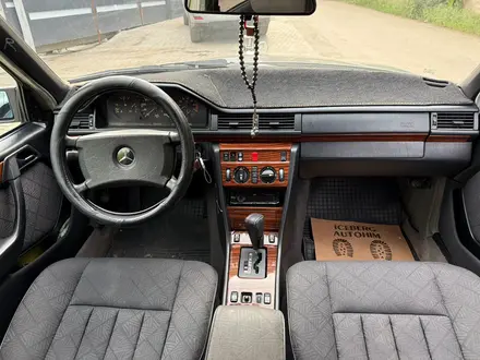 Mercedes-Benz E 230 1992 года за 2 700 000 тг. в Алматы – фото 13