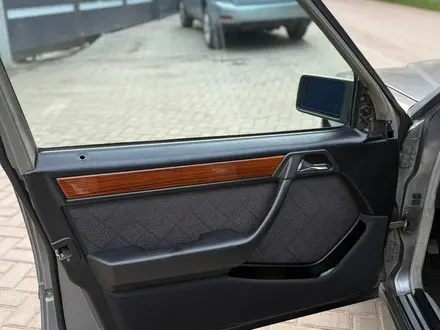 Mercedes-Benz E 230 1992 года за 2 700 000 тг. в Алматы – фото 5