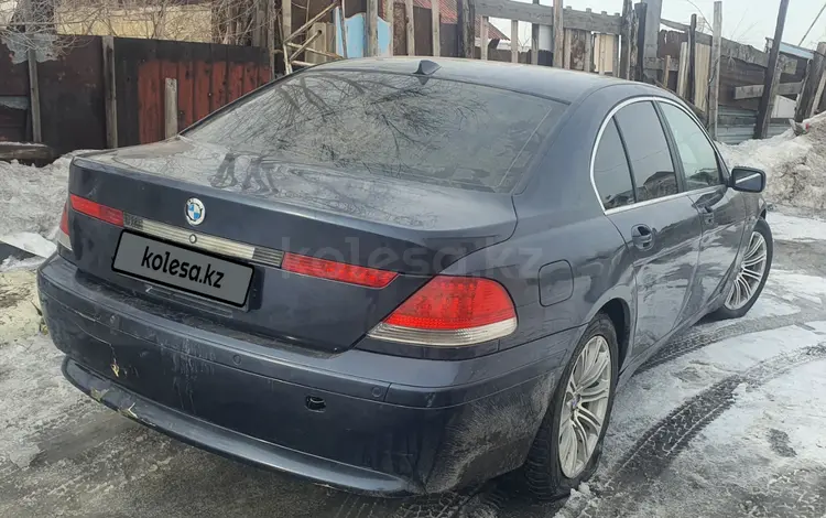 BMW 745 2002 года за 2 300 000 тг. в Астана