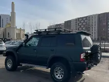Nissan Patrol, 1998