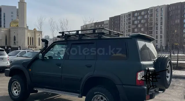 Nissan Patrol, 1998