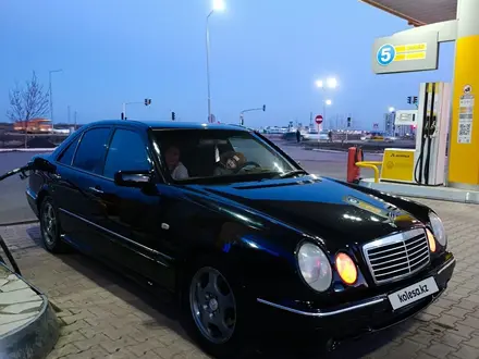 Mercedes-Benz E 230 1996 года за 2 500 000 тг. в Астана – фото 15
