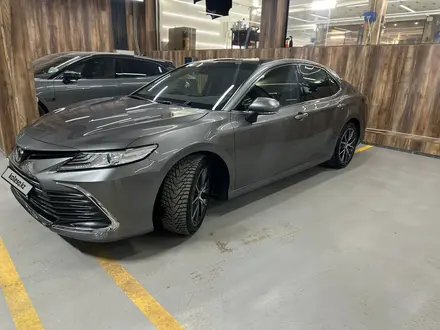 Toyota Camry 2021 года за 16 500 000 тг. в Караганда – фото 8