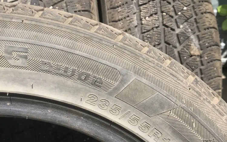 Резина r 18.235/55 зима липучка за 85 000 тг. в Астана