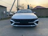 Hyundai Elantra 2024 года за 9 290 000 тг. в Алматы – фото 2