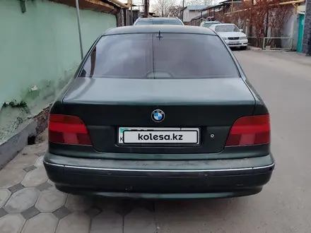 BMW 528 1998 года за 2 300 000 тг. в Алматы – фото 4