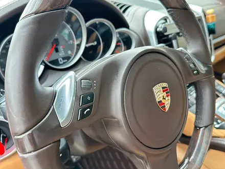 Porsche Cayenne 2011 года за 14 500 000 тг. в Астана – фото 11