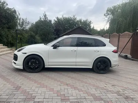 Porsche Cayenne 2011 года за 14 500 000 тг. в Астана – фото 21