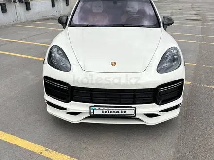 Porsche Cayenne 2011 года за 14 500 000 тг. в Астана