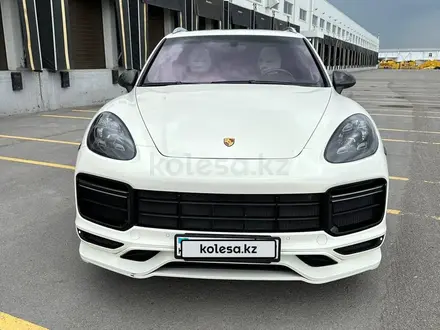 Porsche Cayenne 2011 года за 14 500 000 тг. в Астана – фото 8