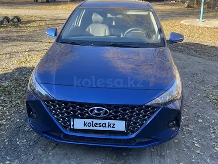 Hyundai Accent 2021 года за 8 400 000 тг. в Костанай