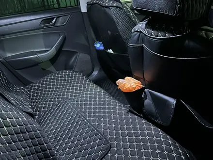 Skoda Rapid 2013 года за 2 650 000 тг. в Караганда – фото 13