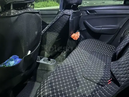 Skoda Rapid 2013 года за 2 650 000 тг. в Караганда – фото 9