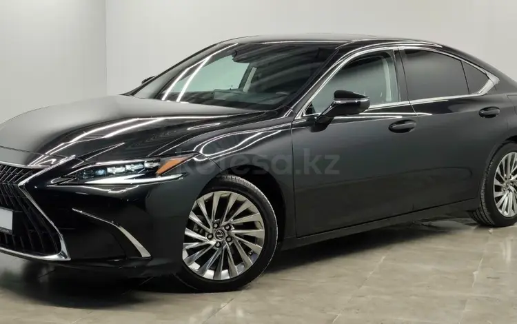 Lexus ES 250 Luxury 2.5 2023 года за 28 000 000 тг. в Алматы