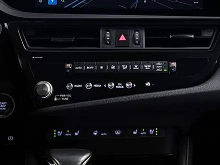 Lexus ES 250 Luxury 2.5 2023 года за 28 000 000 тг. в Алматы – фото 13