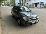 ВАЗ (Lada) Granta 2190 2015 года за 2 600 000 тг. в Павлодар – фото 2