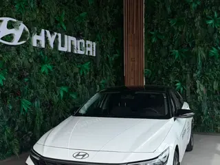 Hyundai Elantra Start